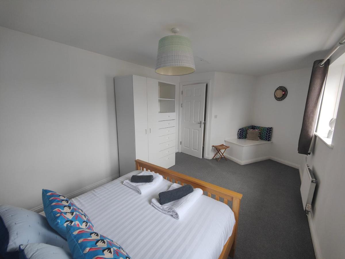 Beach Break Aberavon Holiday Home By The Sea Port Talbot Exterior photo